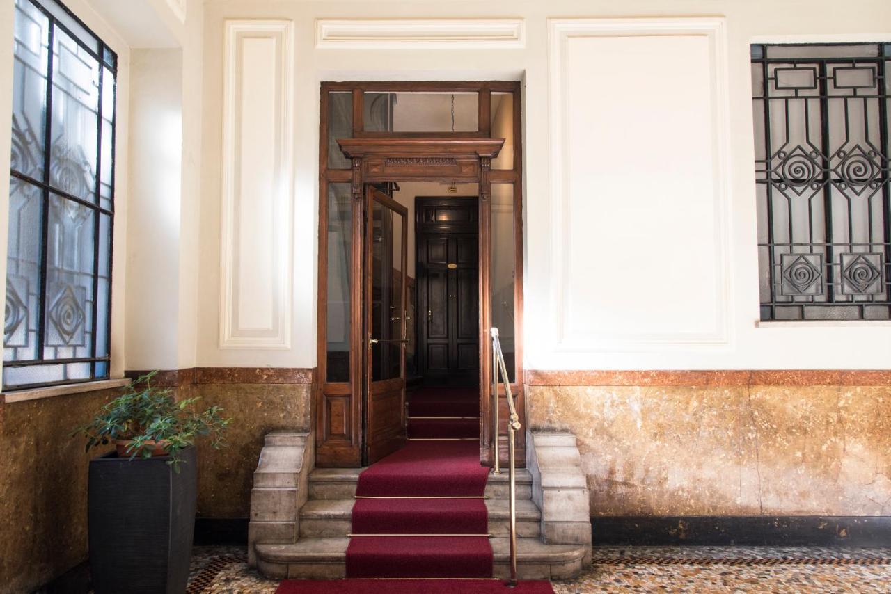 Sophisticated Apt Near Duomo Milan Luaran gambar