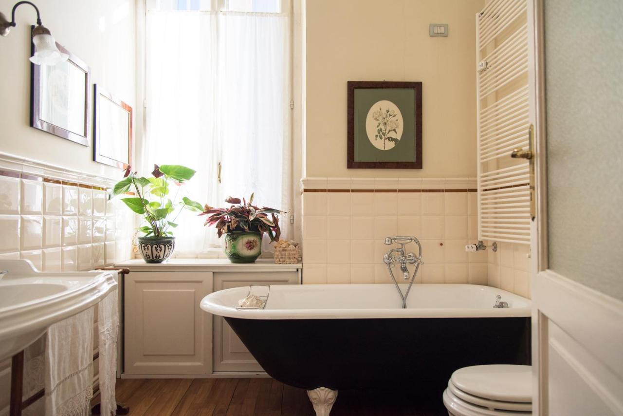 Sophisticated Apt Near Duomo Milan Luaran gambar