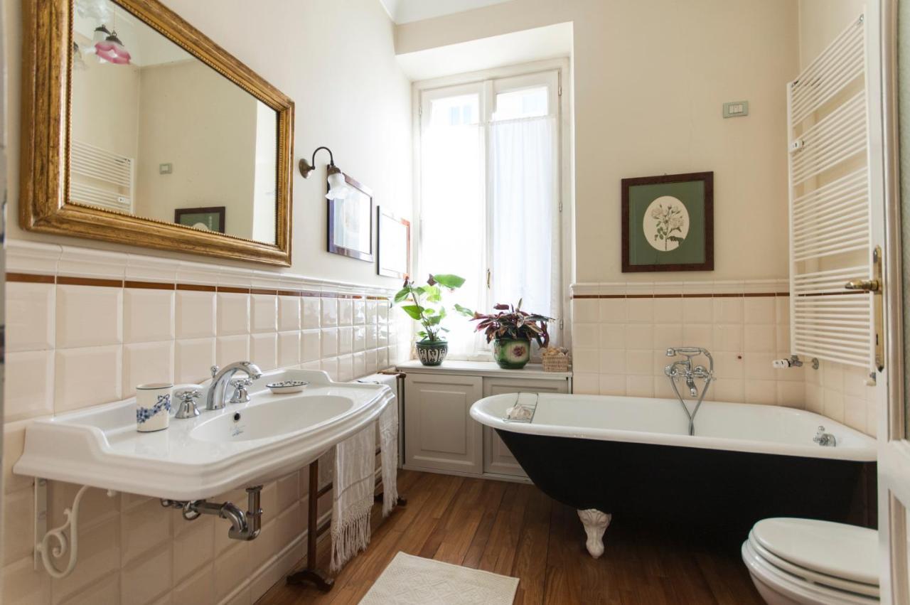 Sophisticated Apt Near Duomo Milan Luaran gambar